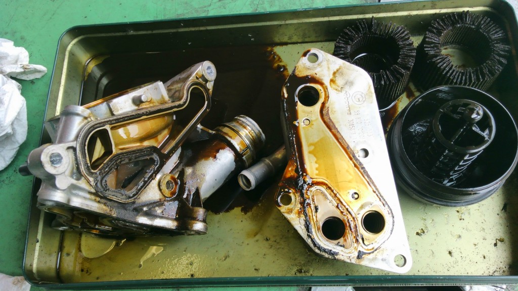 BMW F10 528i オイル漏れ修理 ｜ 実例紹介｜NEXT IMPORT